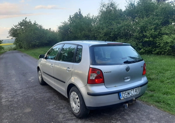 Volkswagen Polo cena 3900 przebieg: 257380, rok produkcji 2003 z Bielawa małe 106